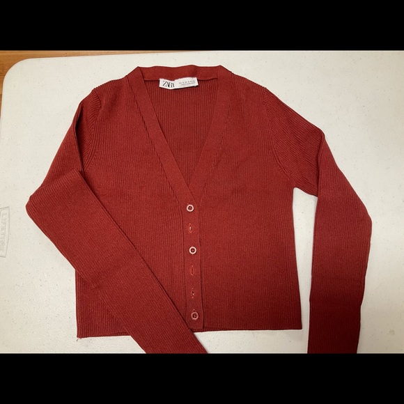 Beautiful Women’s Rust Ribbed Cardigan - Picture 7 of 7